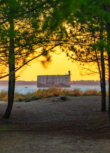 Fort Boyard, plage de Saint-Georges d'Oléron